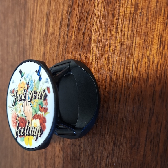 Sassy phone holder - Picture 2 of 2